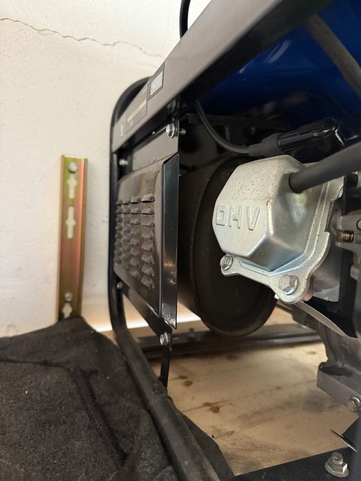 Gerador de 2000W - pouquíssimo uso