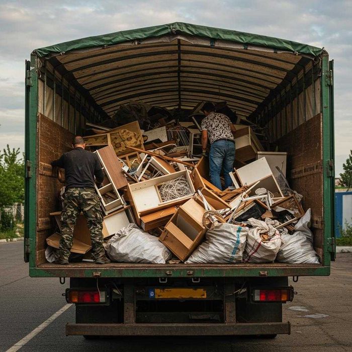 Запорожье: Вывоз мусора, хлама, старой мебели. Грузчики