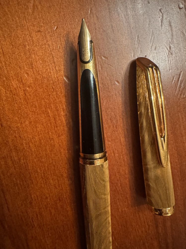 Caneta Waterman C/F em ouro