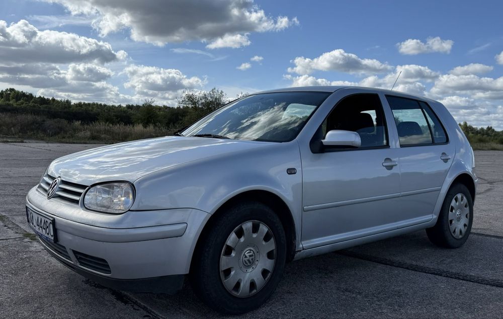 Volkswagen Golf 4, 1.6 SR, Po remoncie silnika, ekonomiczny.