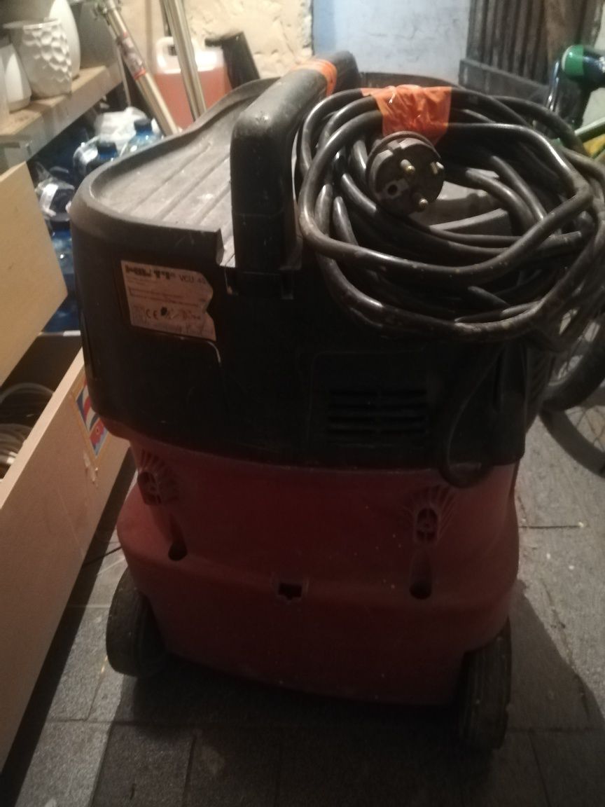 Hilti vcu 40 dobry stan