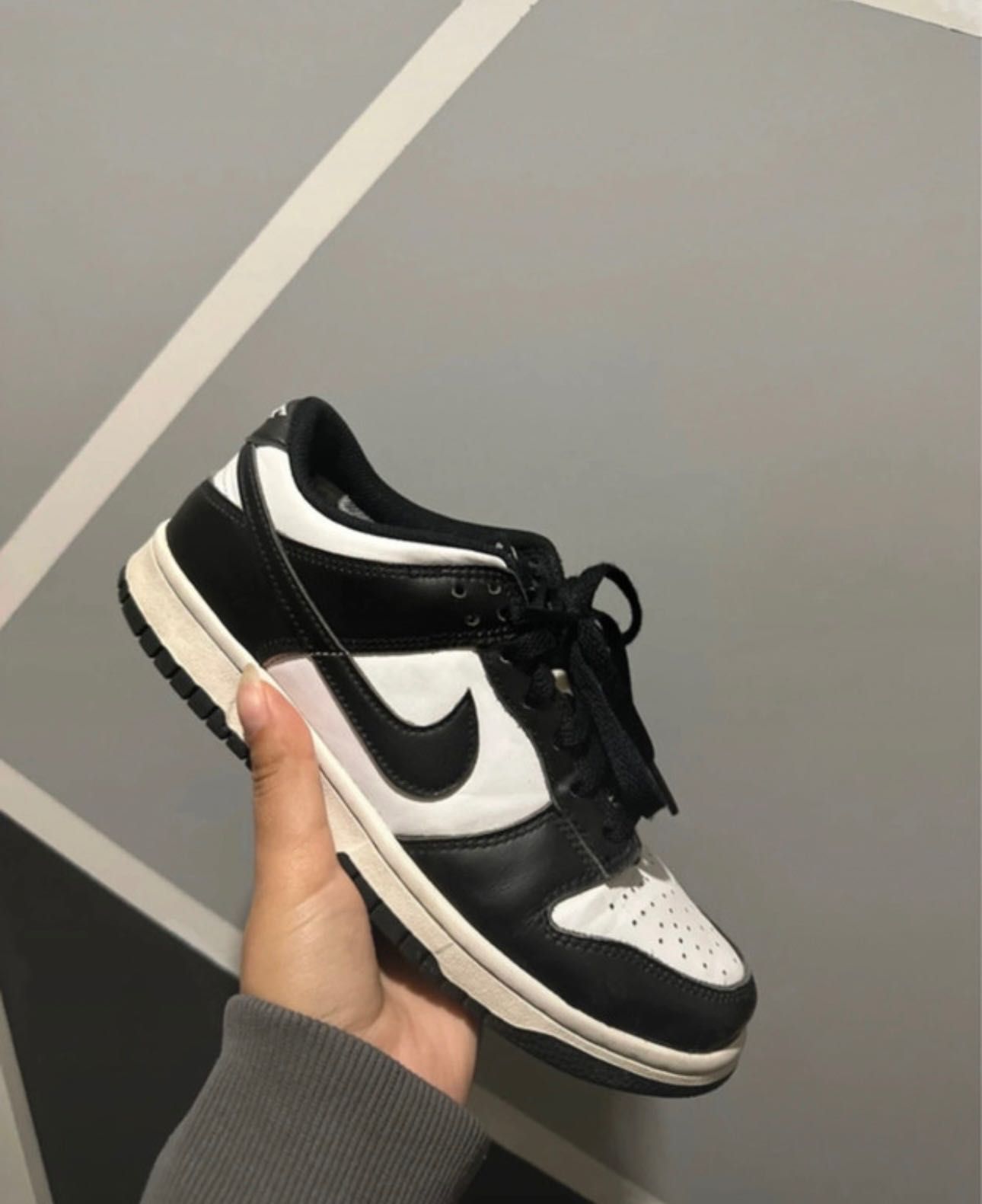 Nike dunk panda pretas e brancas