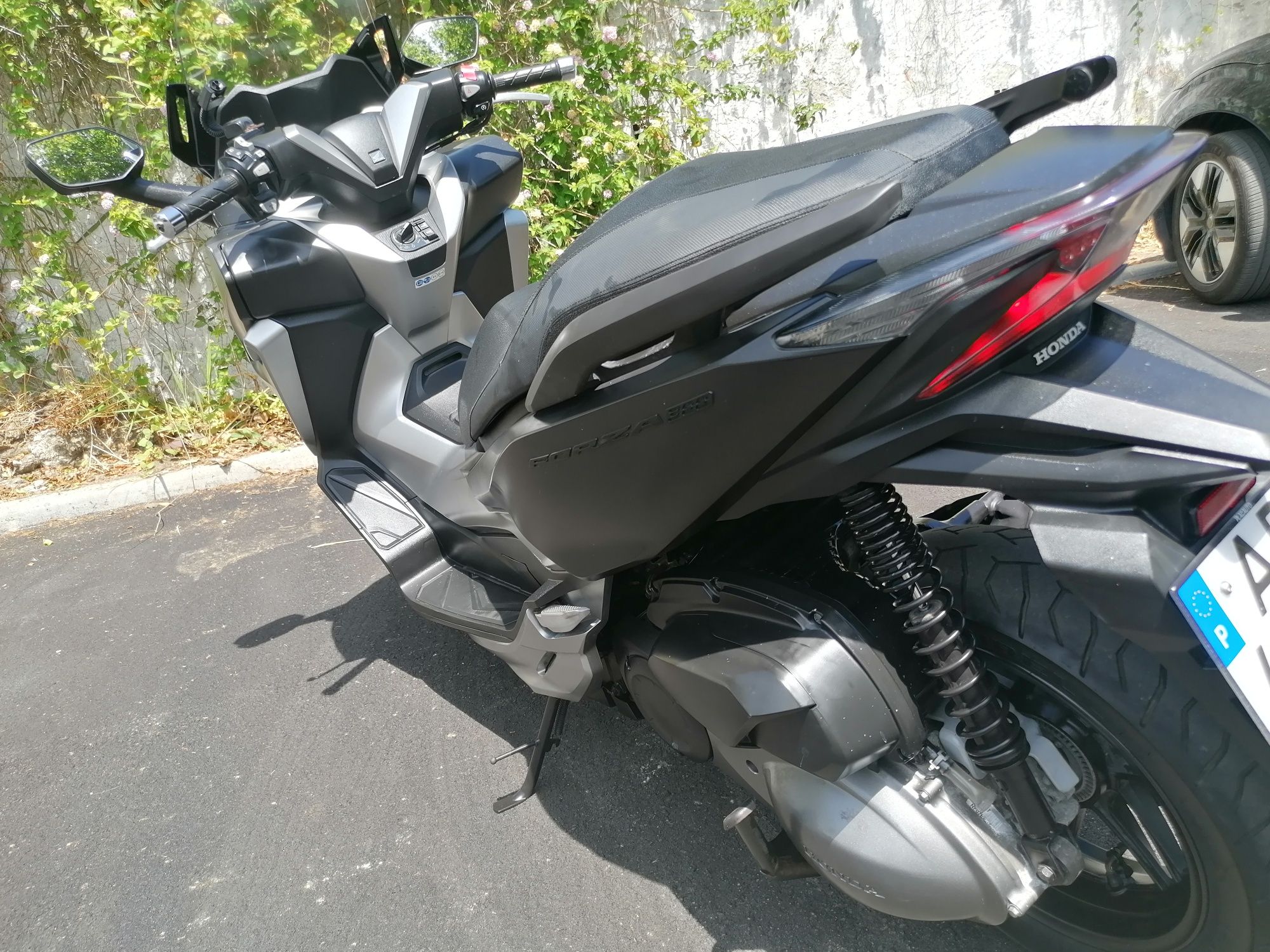 H, Forza 300 ano2020. 13000kms