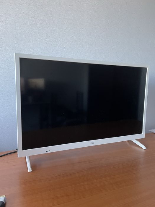 TV Electronia 24" LD24VII LED Smart TV HD White