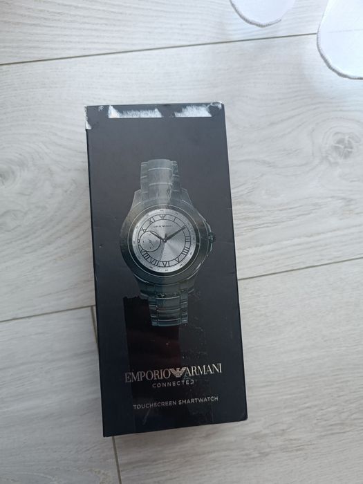 Emporio Armani Art5011 nowy smartwatch