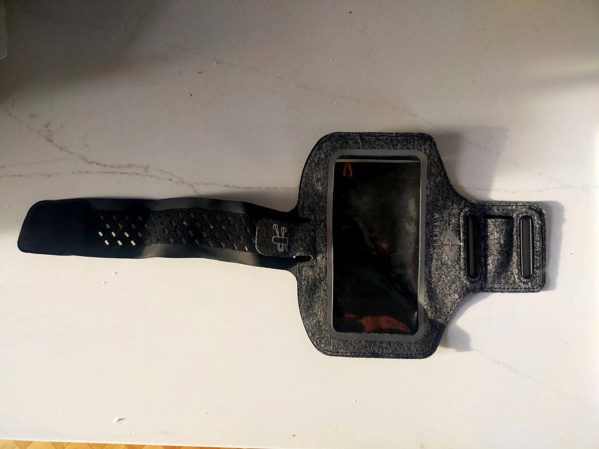 etui na telefon do biegania athlitech na ramię pokrowiec uchwyt
