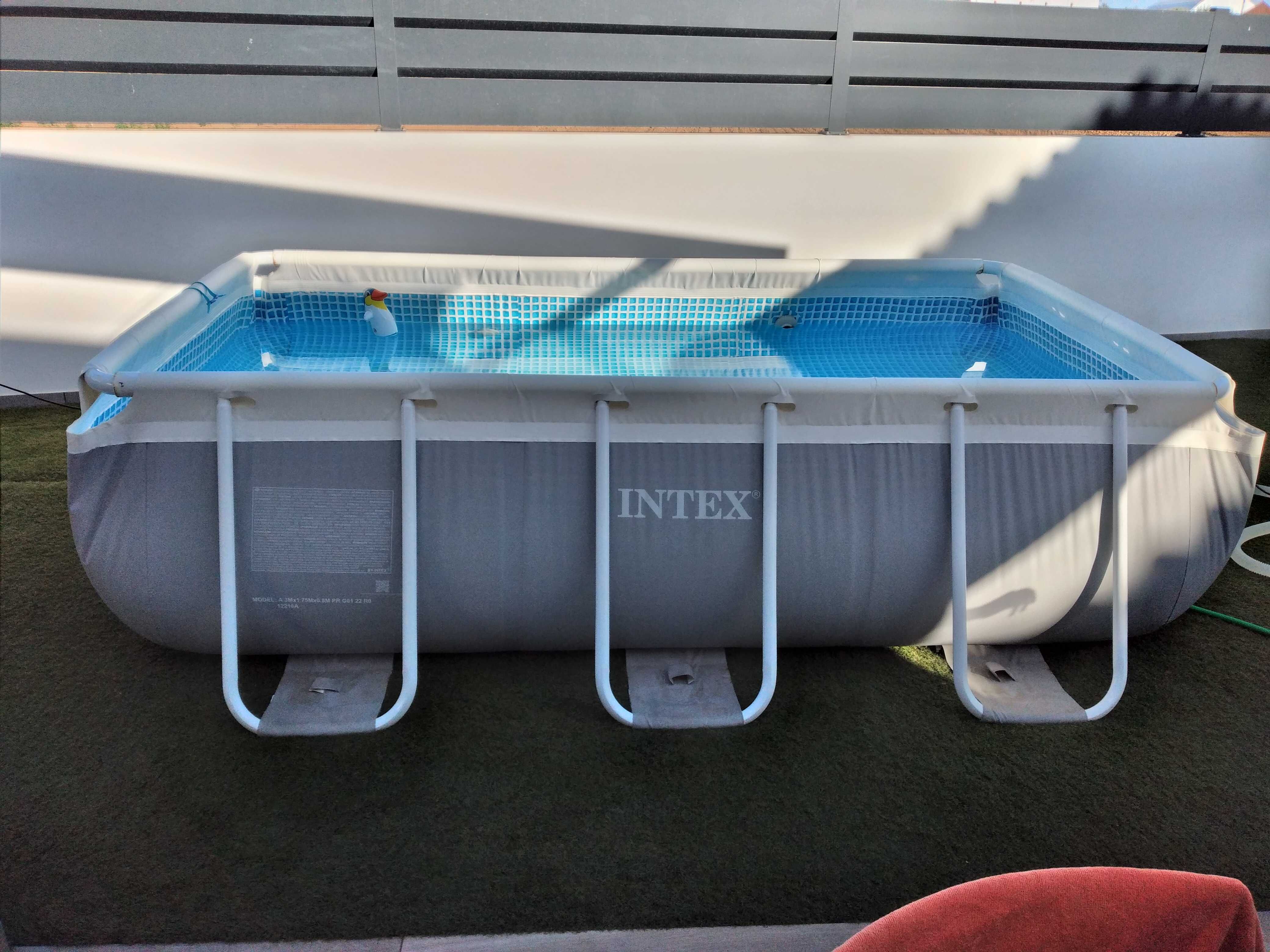 Piscina INTEX Prism Frame 3x1,75x0,8m com bomba