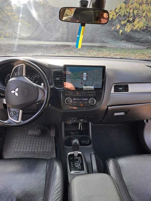 Авто від власника, куплене в офіційного дилера,максимальна комплектац