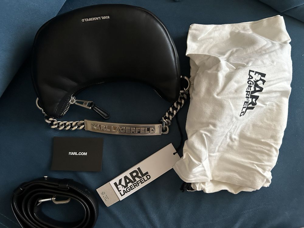 Karl Lagerfeld Skórzana torebka czarna półksiężyc