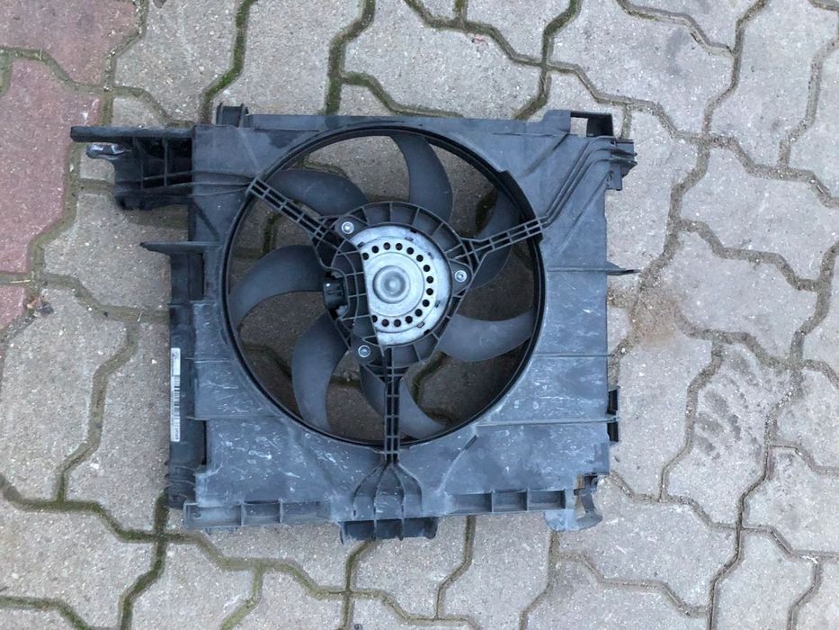 WENTYLATOR CHŁODNICY SMART FORTWO A451