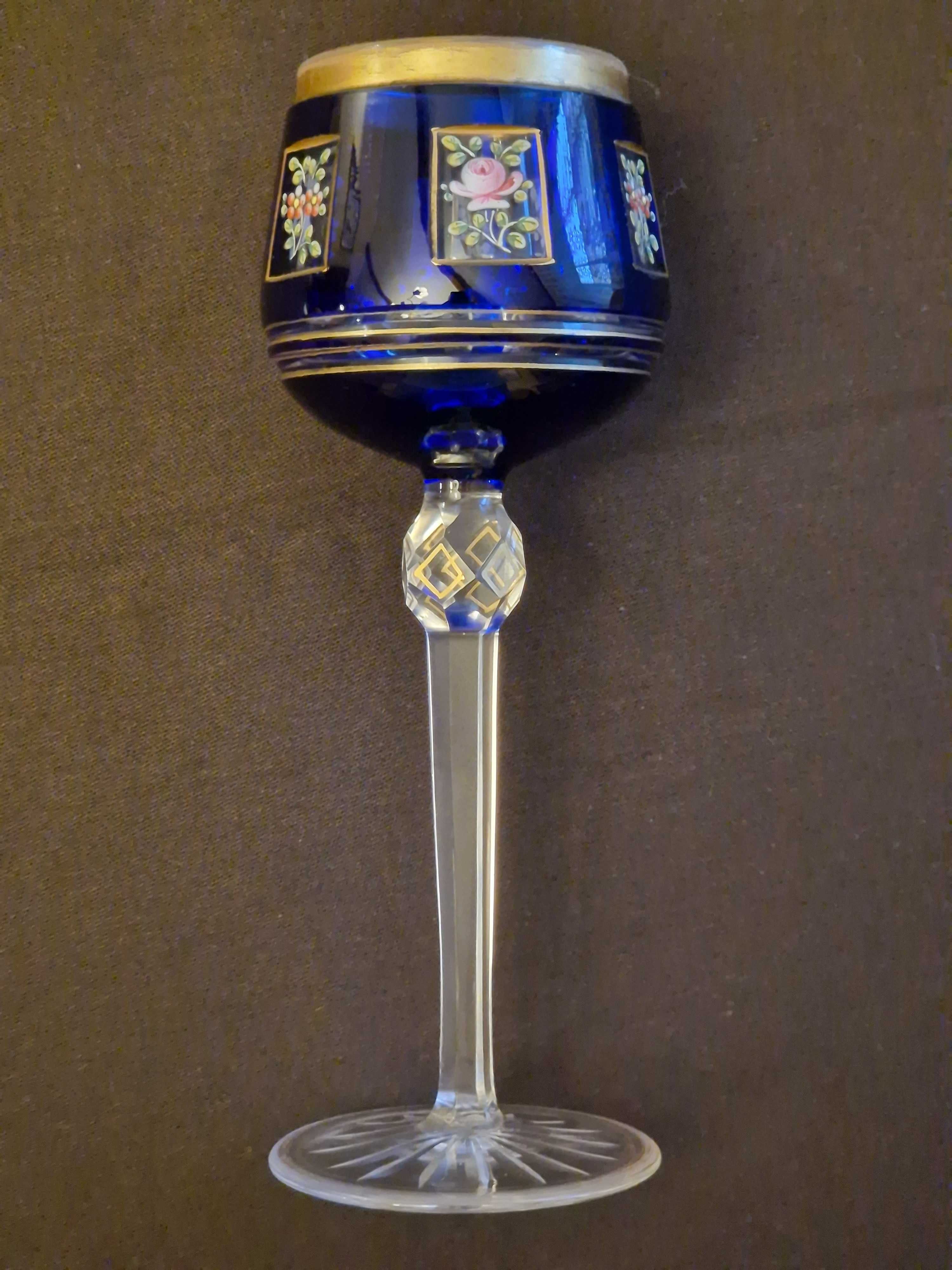 Piękny kobaltowy kieliszek złocony do wina ręcznie malowany XIX wiek