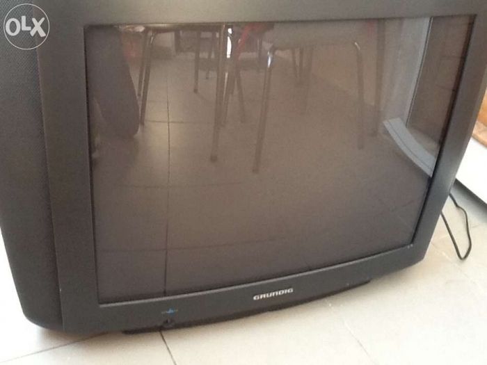 Televisão grunding st 72 - 860 nic top