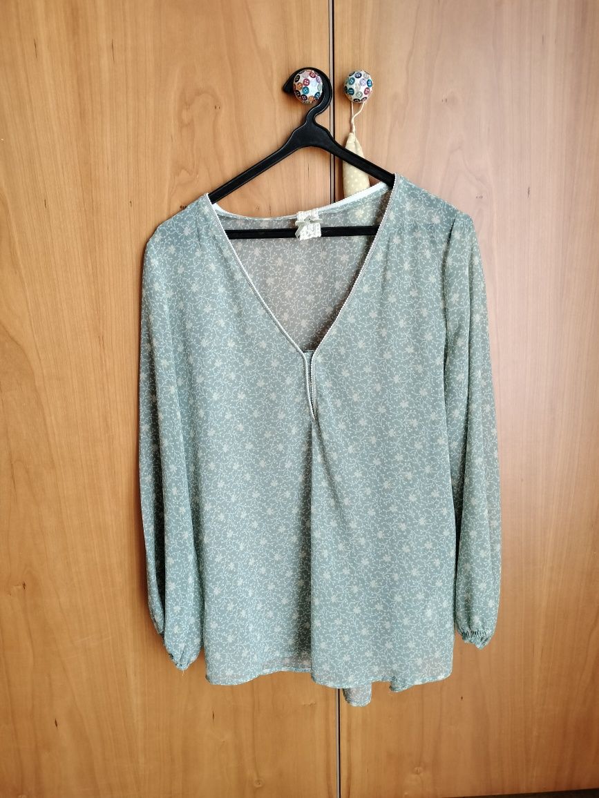 Blusa em tons de verde