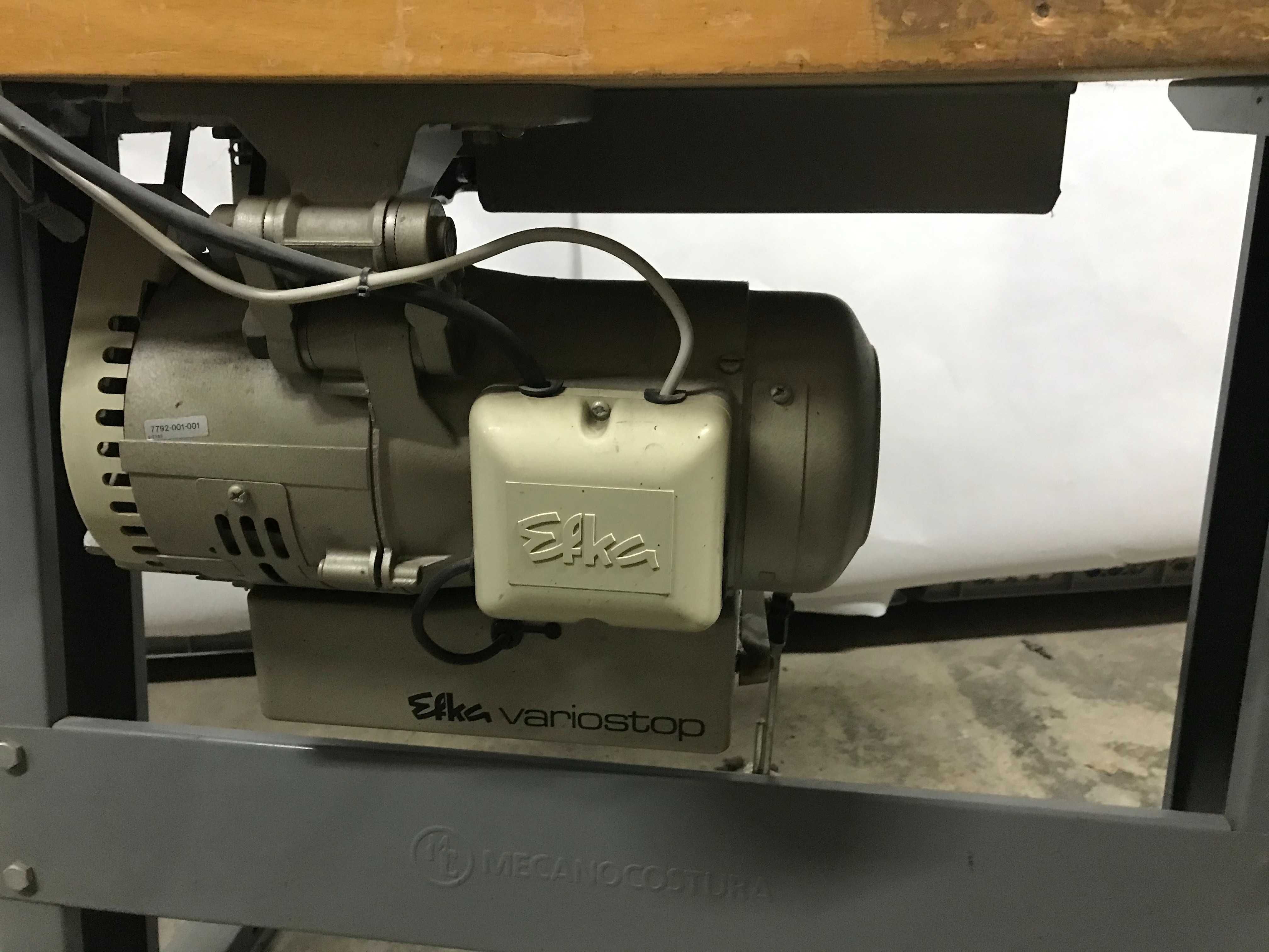 Maquina Costura Industrial DURKOPP 272  C/ Efka Variocontrol 62