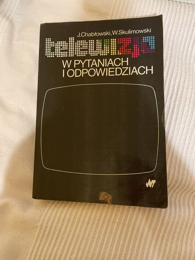 „Telewizja w pytaniach i odpowiedziach”