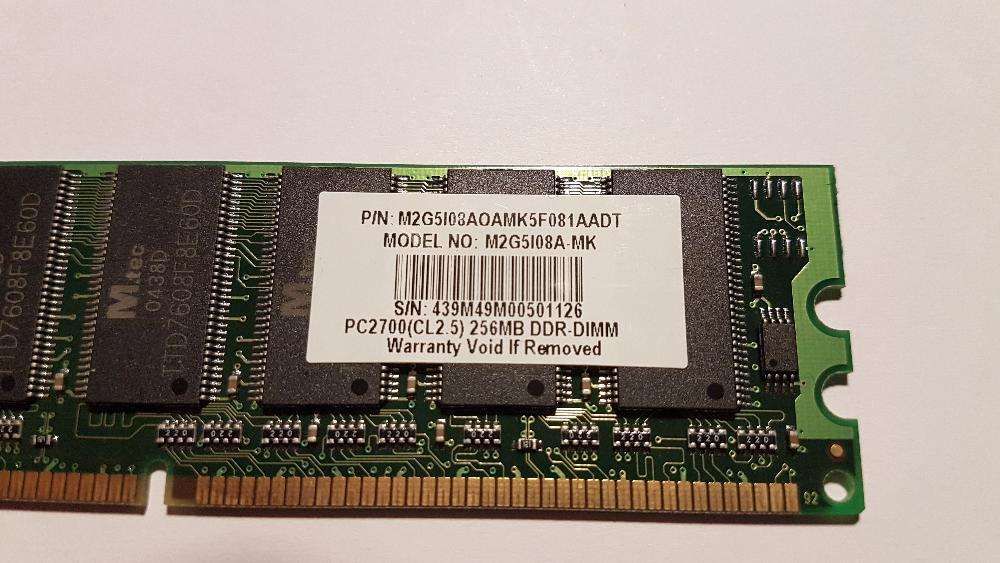 Memória RAM PC2700 (CL2.5) 256MB DDR-DIMM