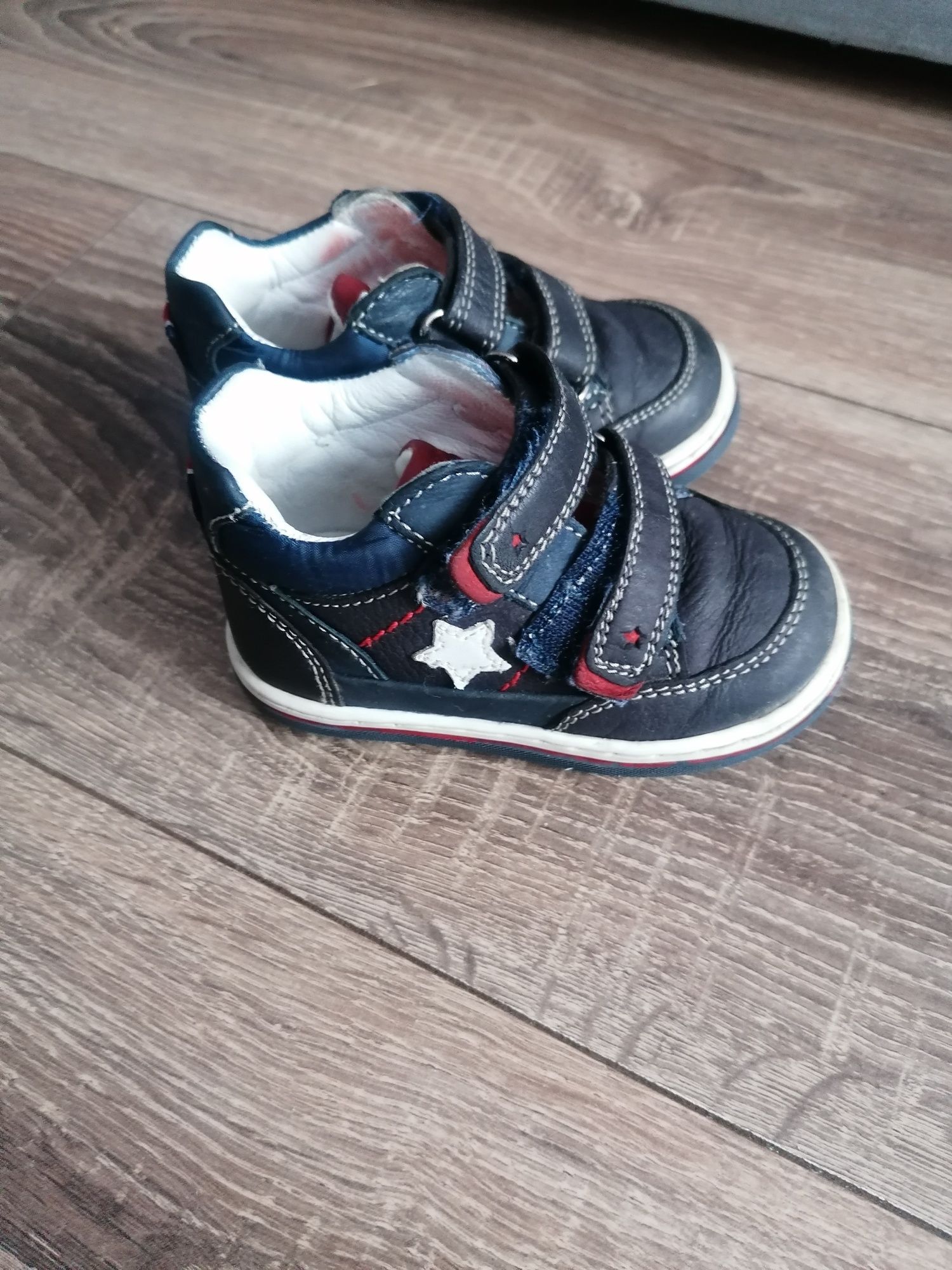 Półbuty lasocki Kids 20 stan bdb wkładka 13 cm