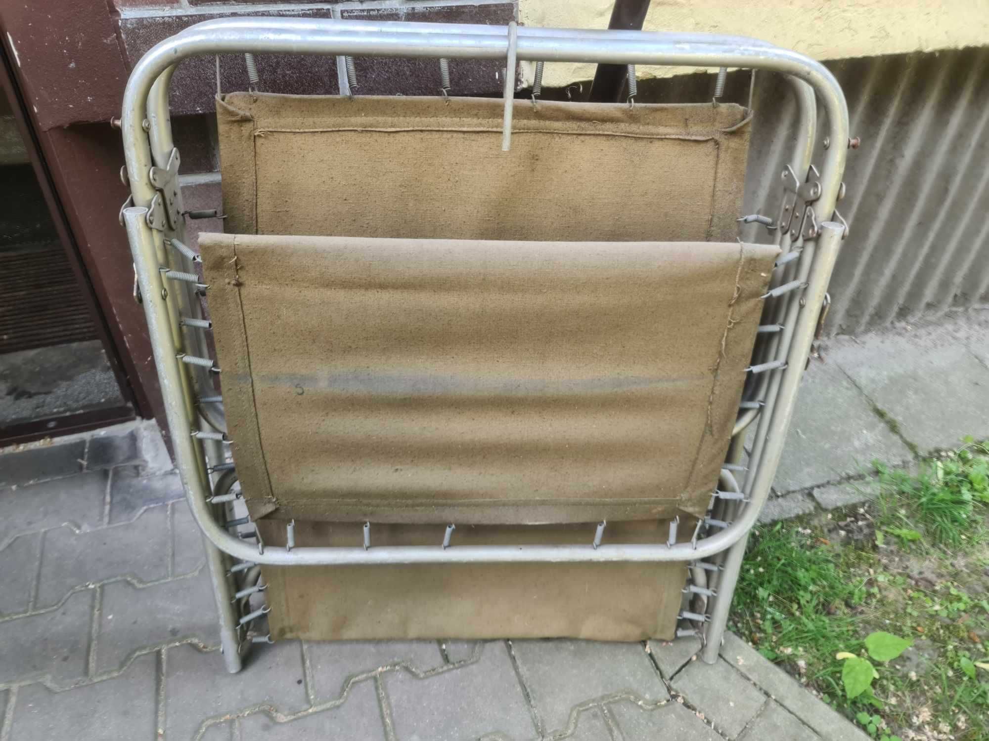 Łóżko polowe aluminiowe składane działa