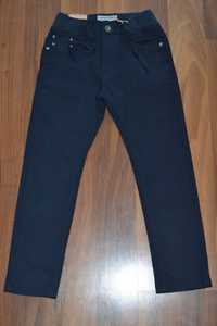 Демисезонные брюки джинсы Венгрия Таурус , р 128