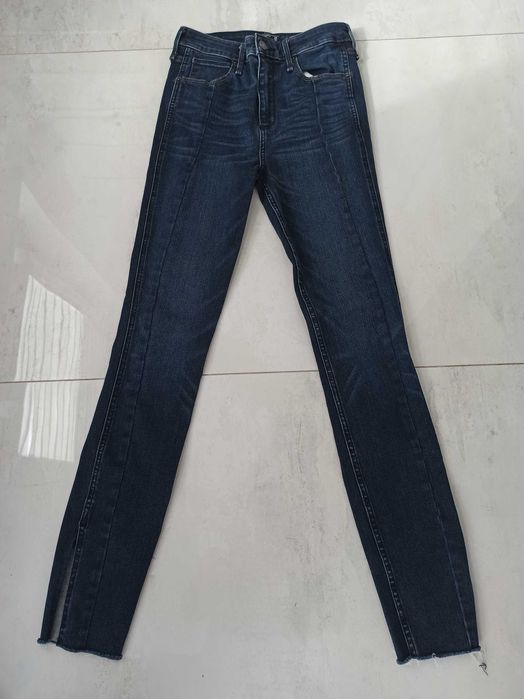 Abercrombie&Fitch damskie spodnie jeansowe rozmiar 25 jak nowe