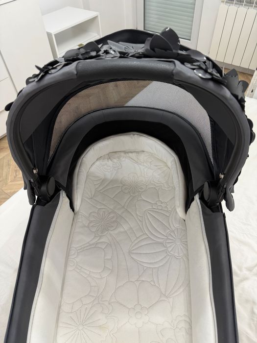 Gondola Cybex Priam Simply Flowers Grey 4,0
