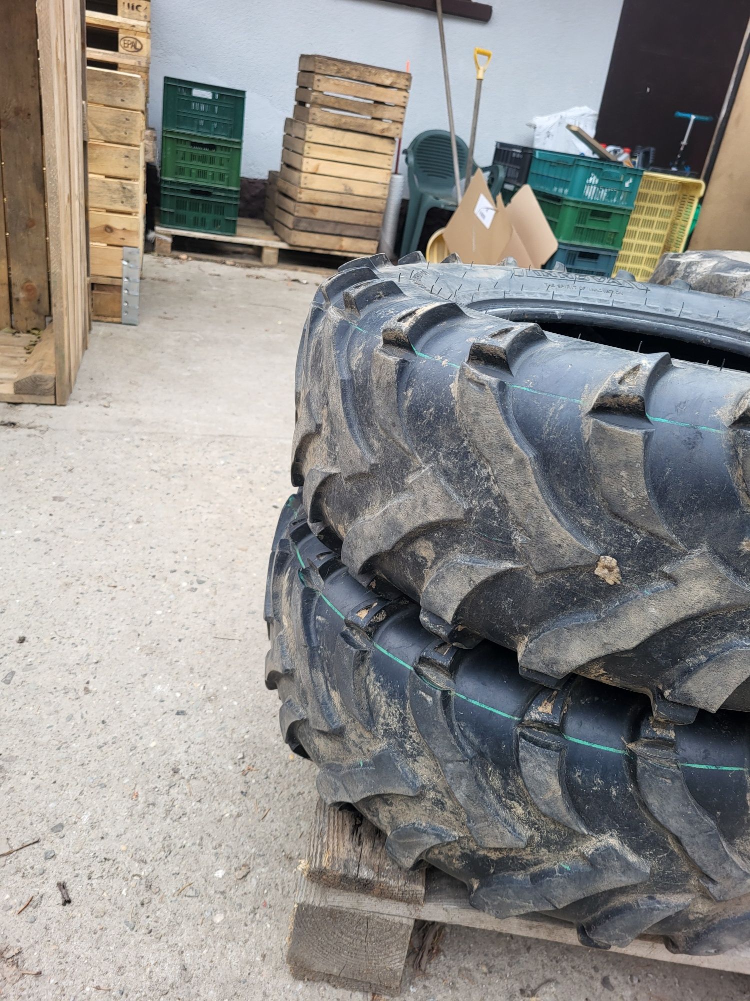 Opony quad uzywane komplet!