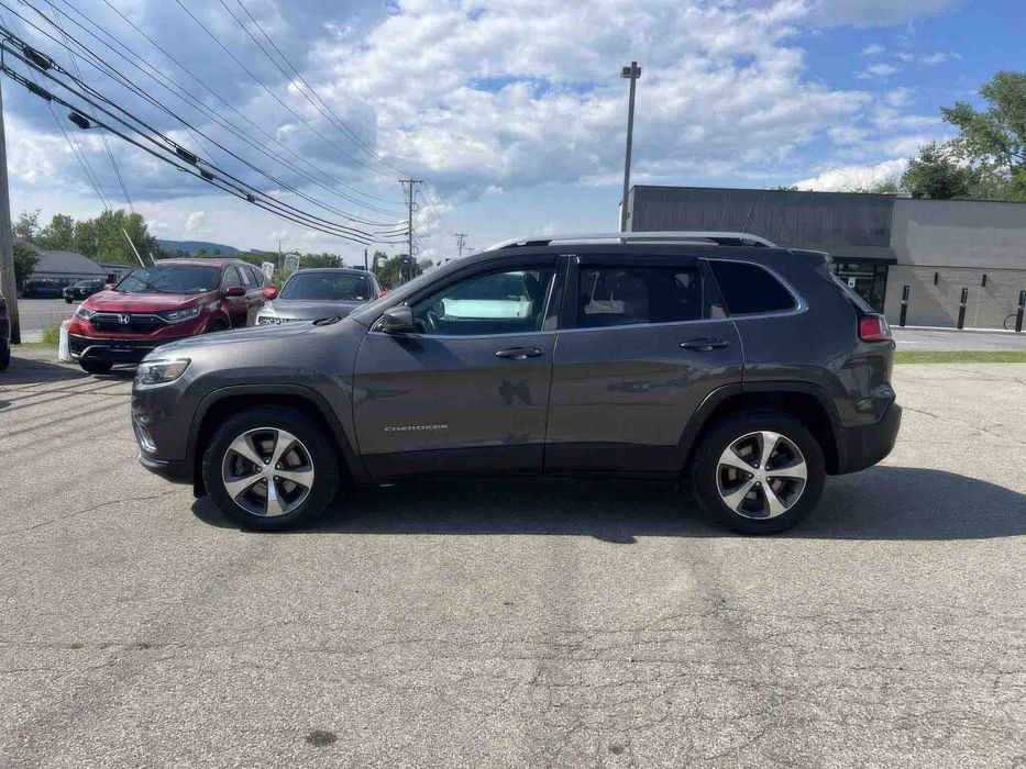 Jeep Cherokee Limited      2019