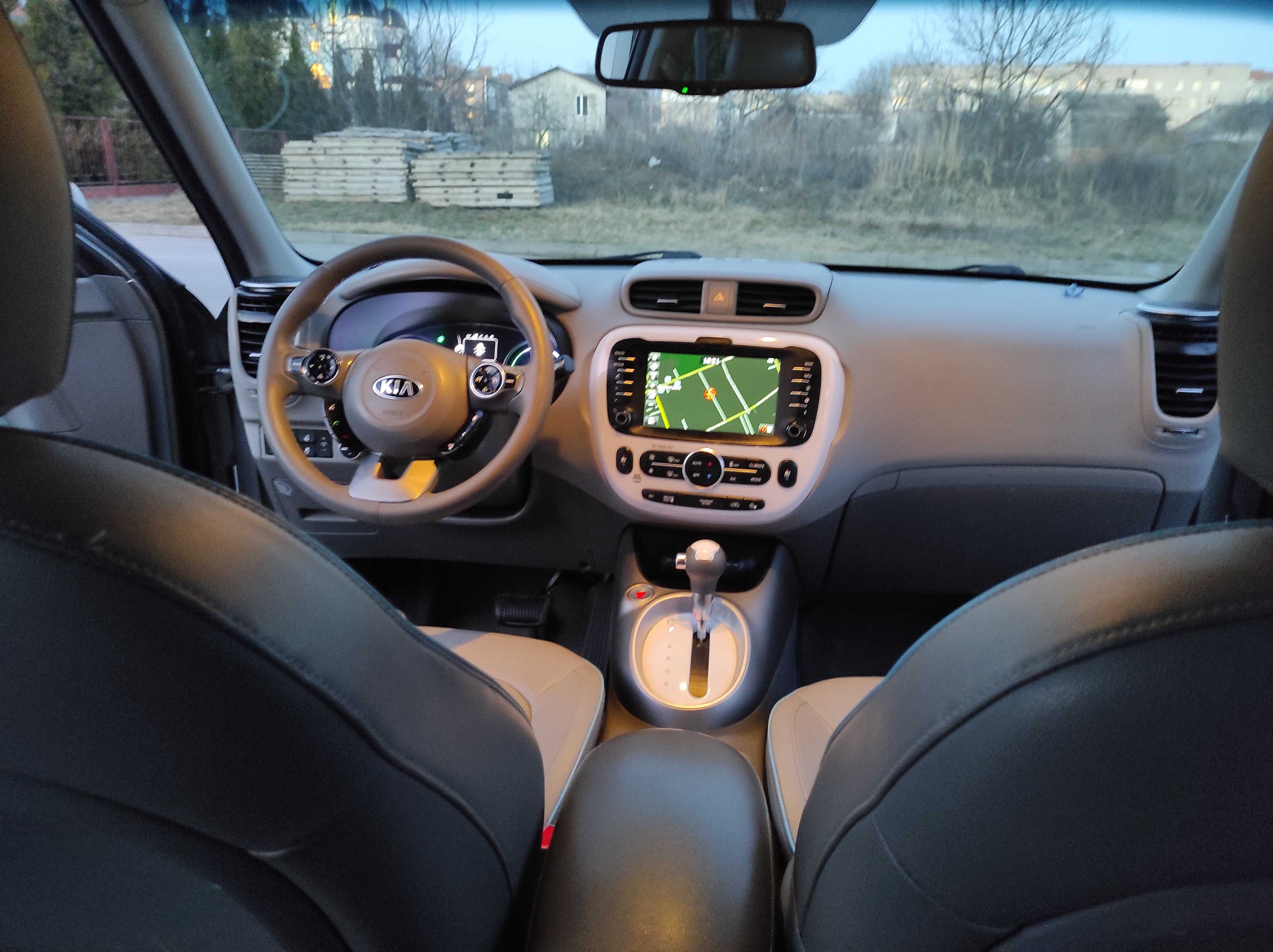 KIA SOUL EV Електро 2015