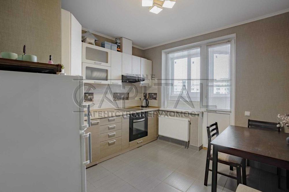 ПРОДАЖ  1к Київ Драгоманова ремонт ТОП Генератор Укриття Ключі Позняки