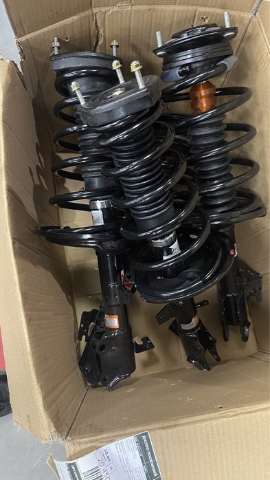 Амортизаторы Пружины для LEXUS RX 270.300,330,350.400