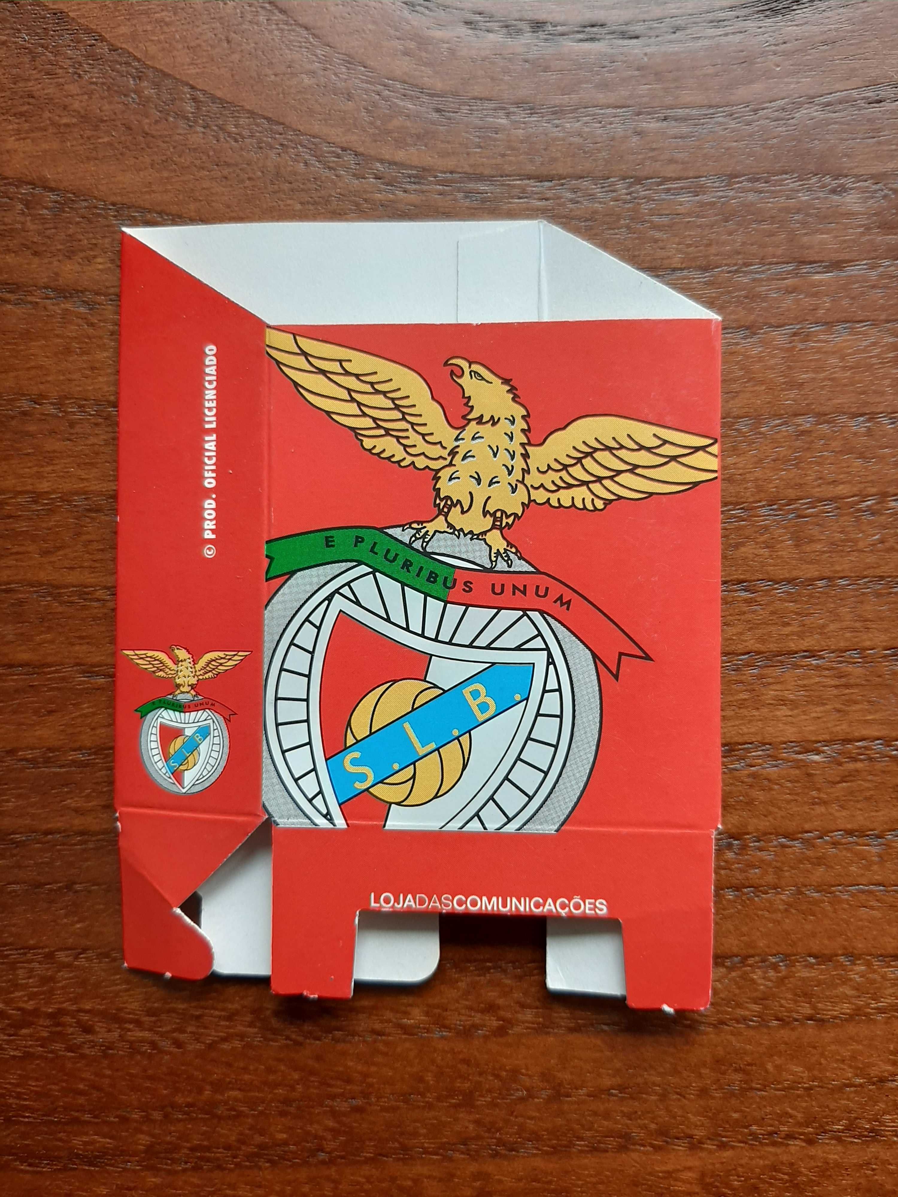 Capa maço cigarros do Benfica