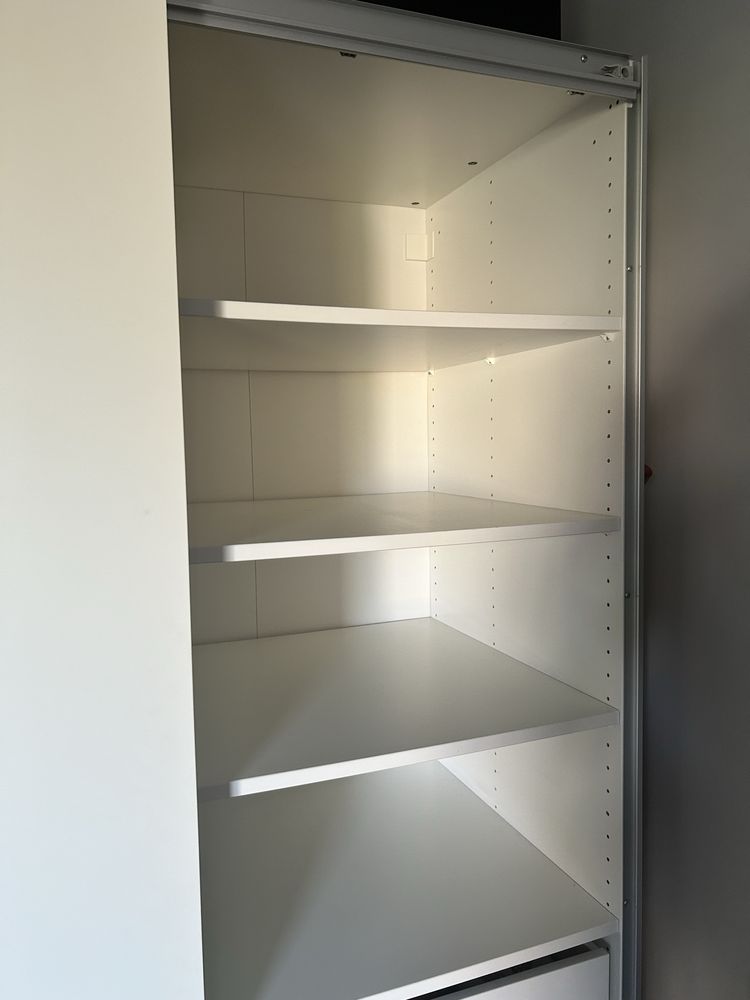 Szafa Pax z drzwiami przesuwnymi 150x66x201