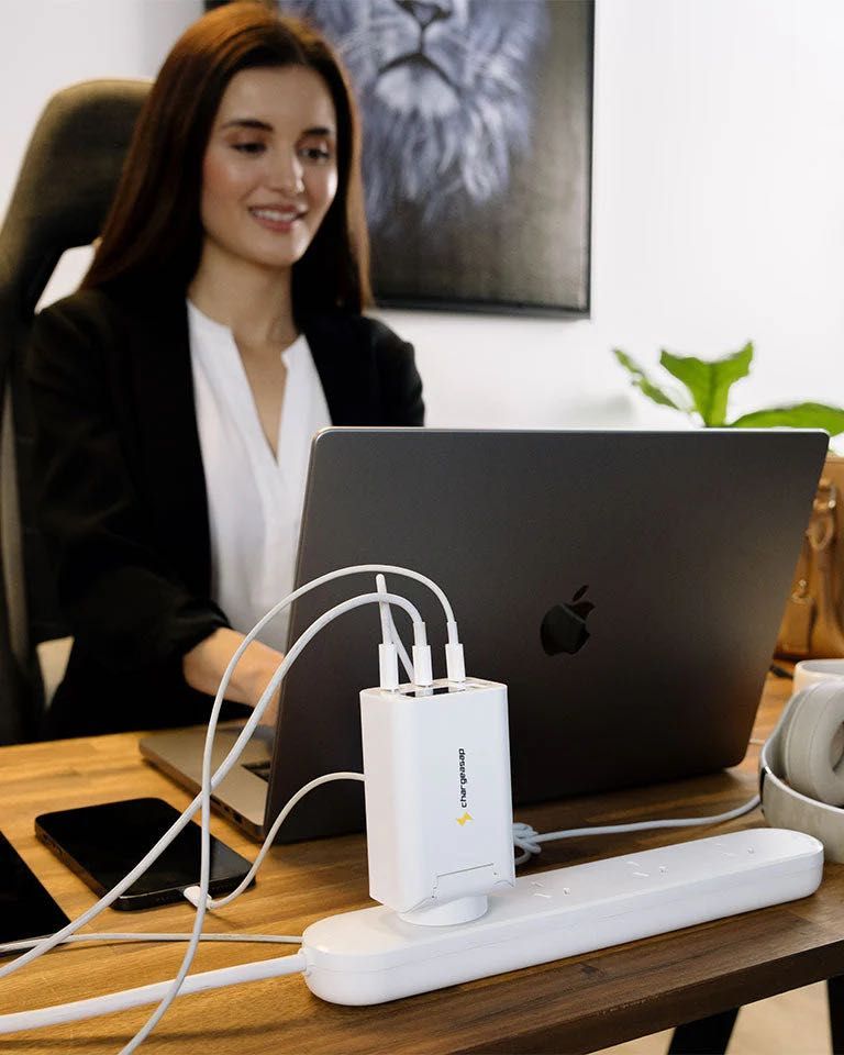 280W Zeus USB-C GaN Charger Super szybka ładowarka iPhone iPad Macbook