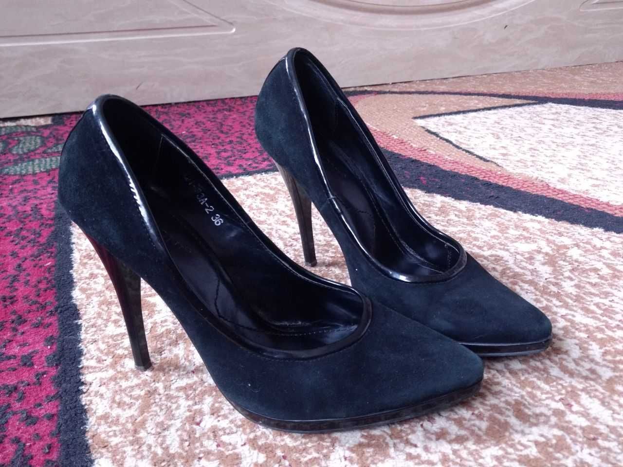 Туфлі чорні, 36 розмір