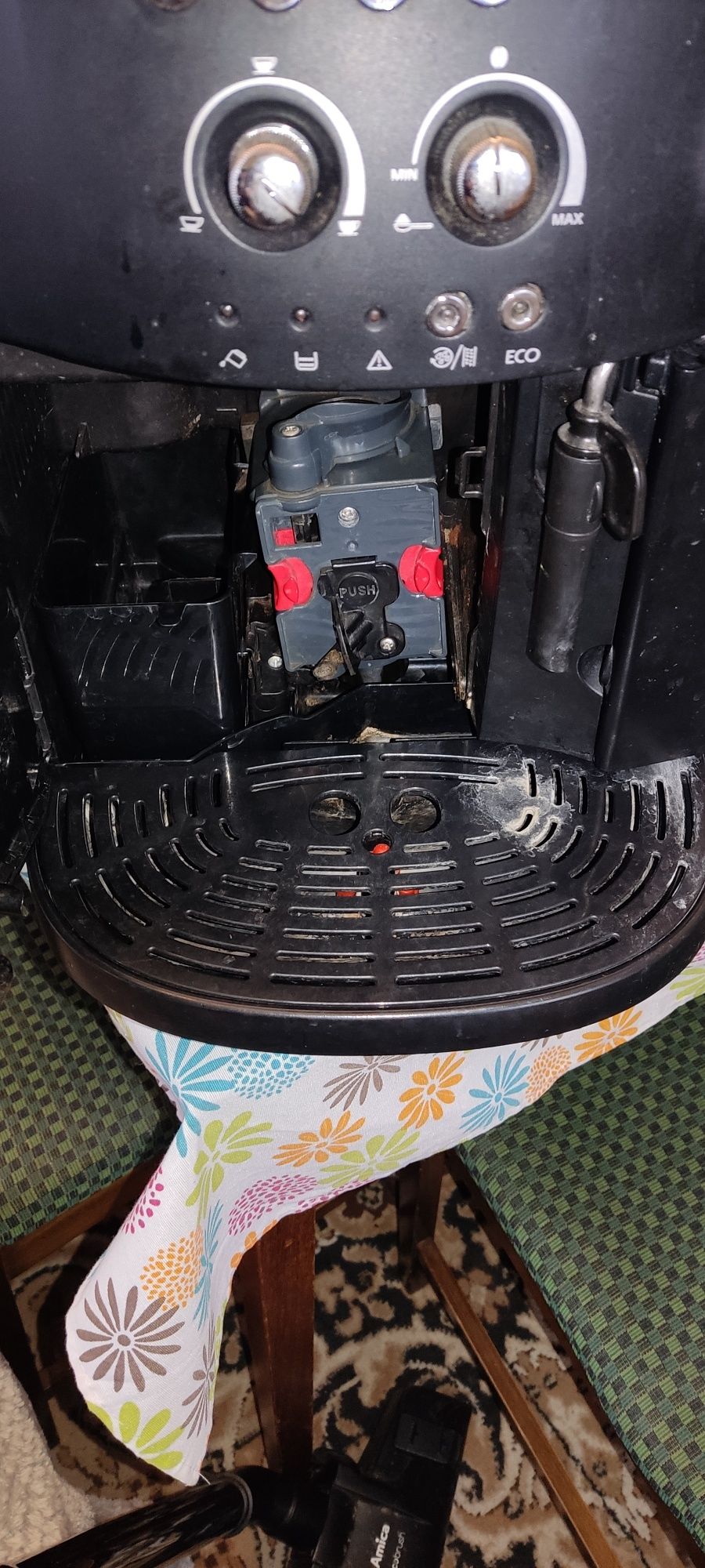 Ekspres DeLonghi gorąco polecam