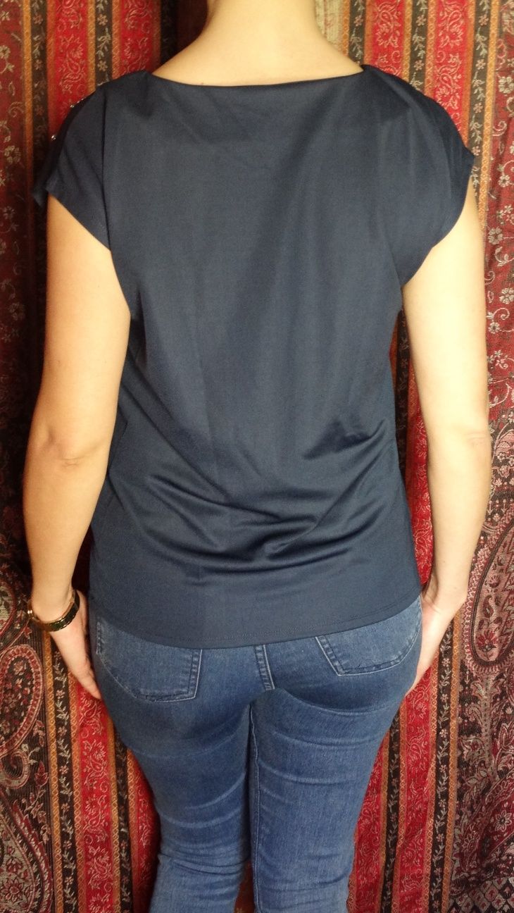 Ozdobna bluzka z kryształkami granatowa kobieca elegancka Mohito 38 M