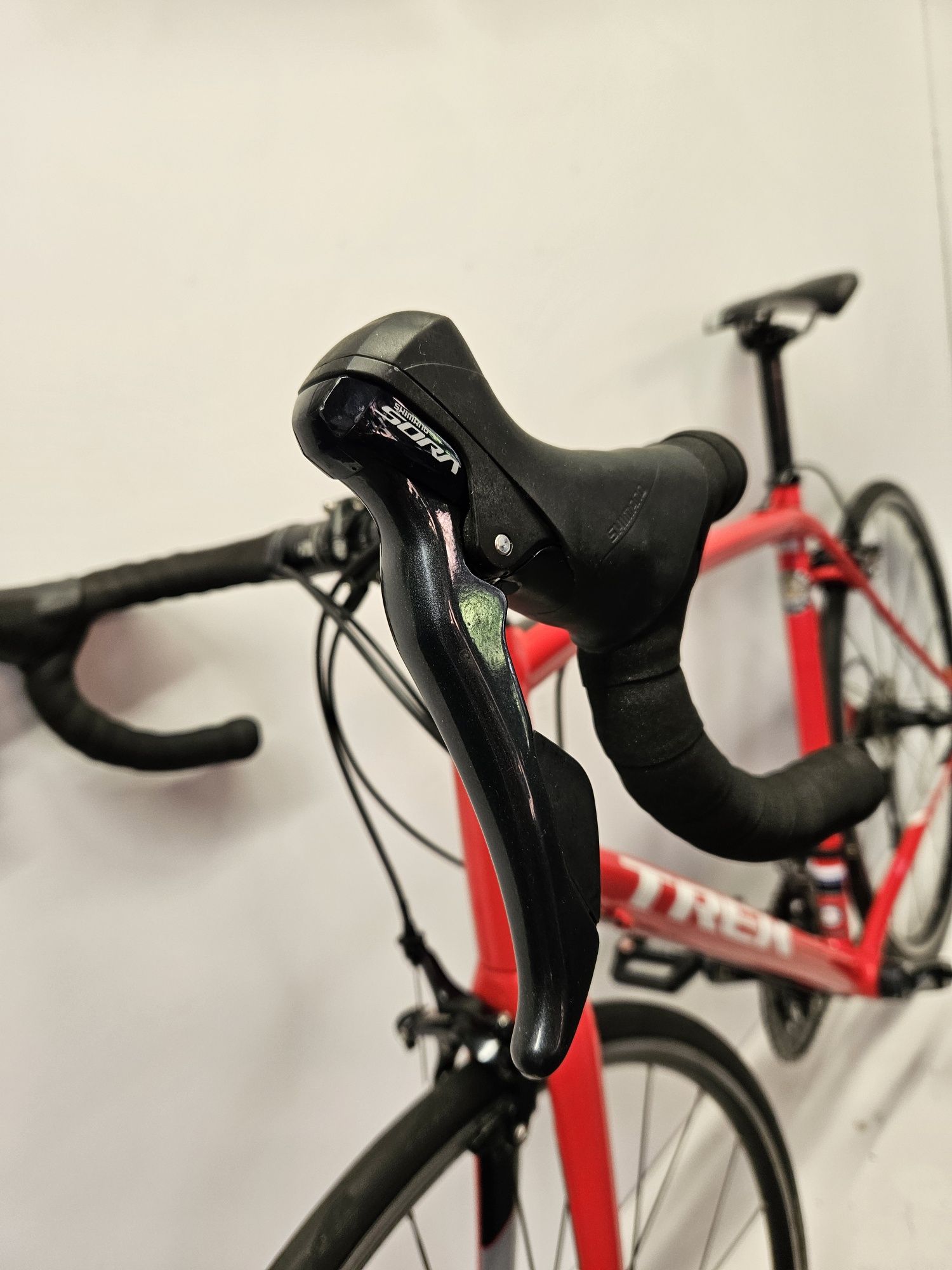 TREK DOMANE ALR 3 rower szosowy szosa Shimano Claris 2x9 Karbon