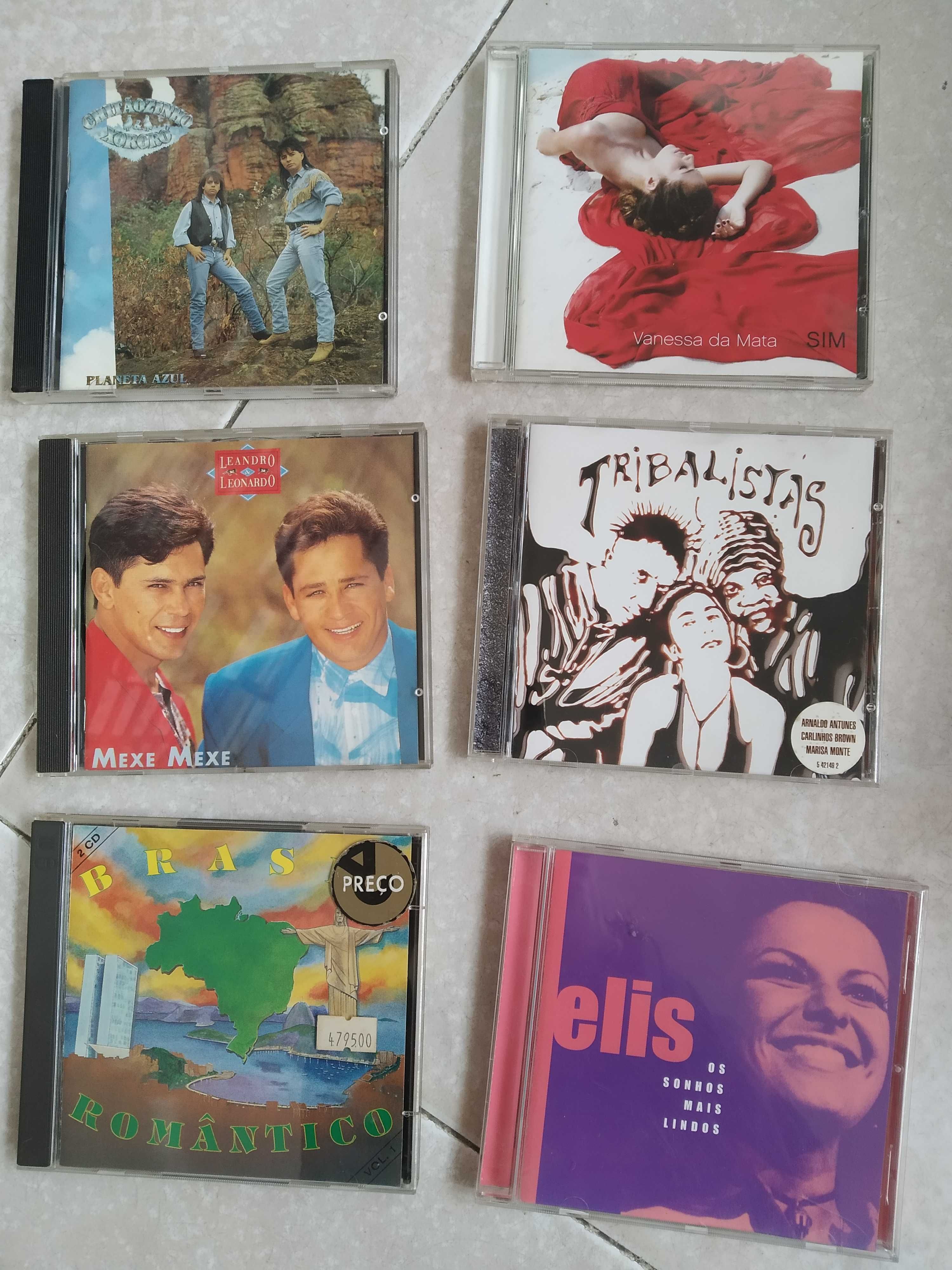 CDs  de música portuguesa e brasileira