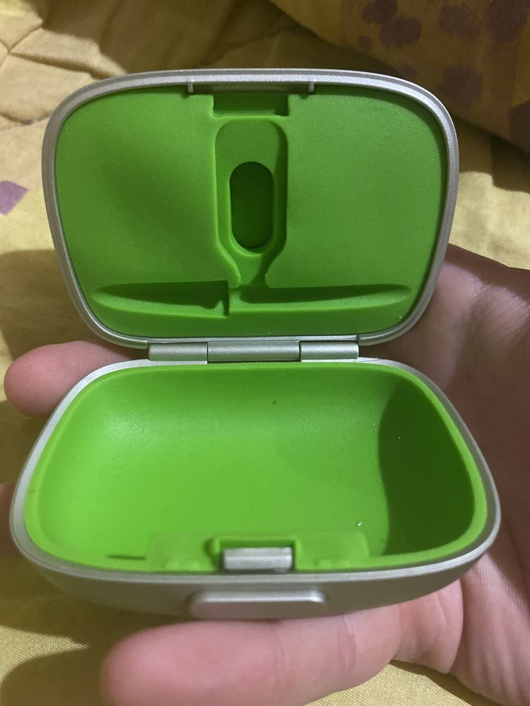 Продам кейс для слухового аппарата phonak naida q30-up