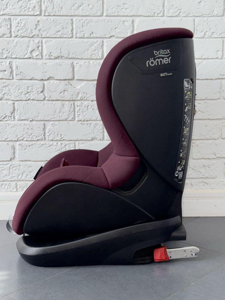 ЗрУчНе БеЗпЕчНе НоВе Автокрісло Britax Romer Trifix2 (9м.-4р.) ISOFIX