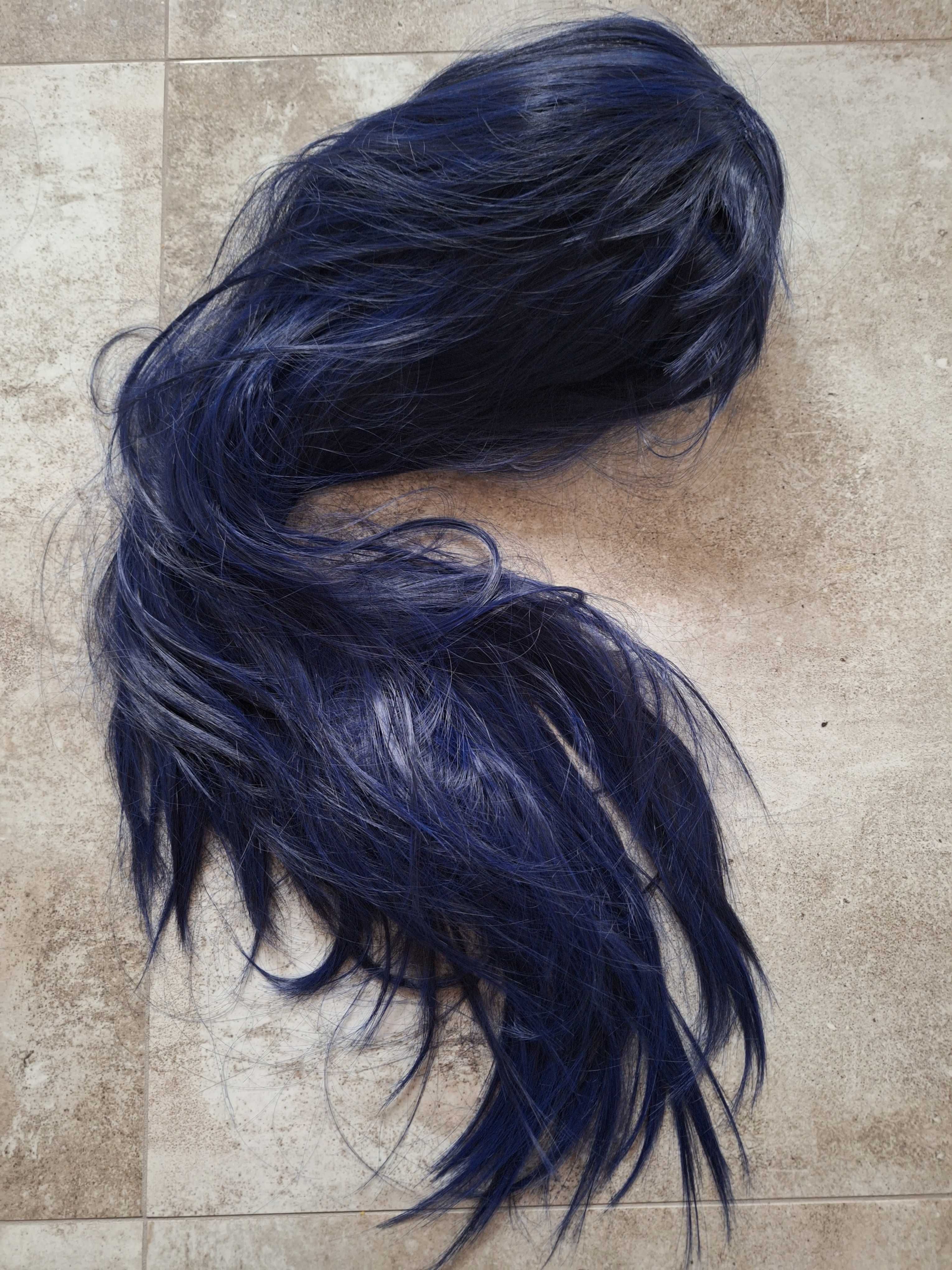 Peruka niebieska włosy