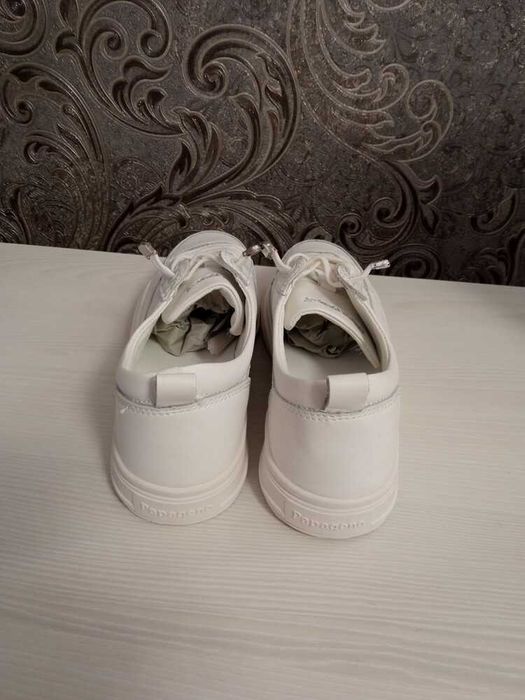 Білі кросівки кроси кеди шкіра Bearpaw