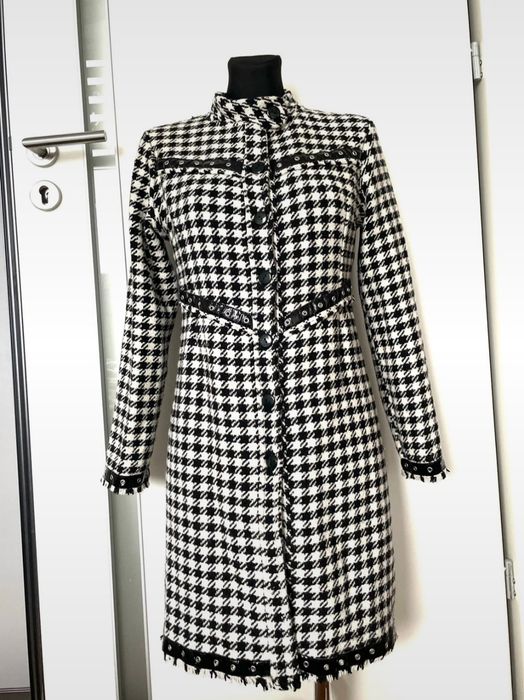 Avant Garde Alternative czarny biały płaszcz w pepitke tweedowy 36 S