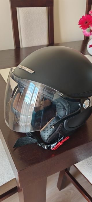 Kask motocyklowy otwarty