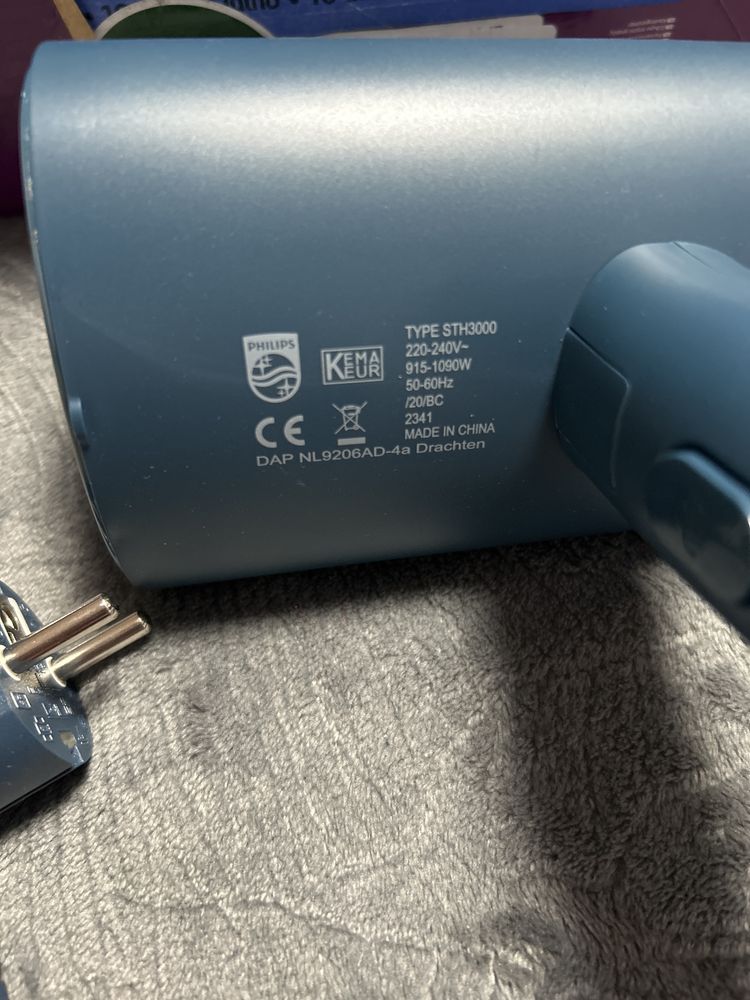 Parownica do ubrań Philips ST3000
