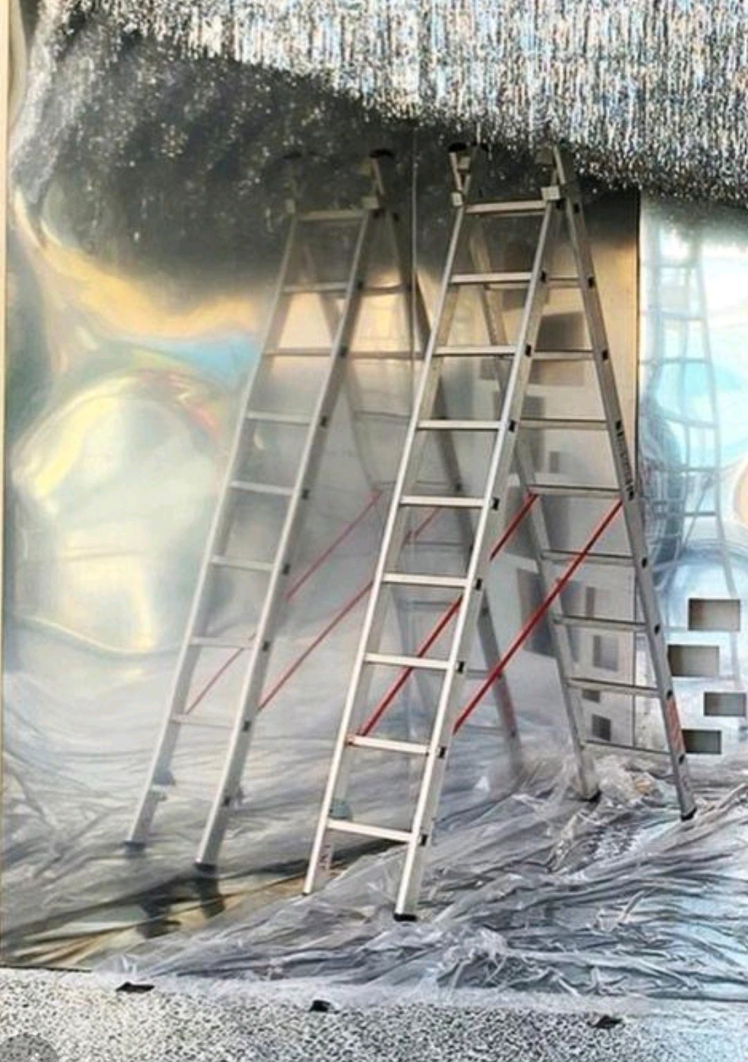Decorador de festas, cenógrafo, criador de atmosferas.