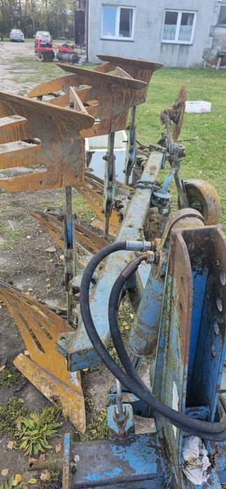 Sprzedam pług 3 skibowy obrotowy lemken opal 110 azurowy