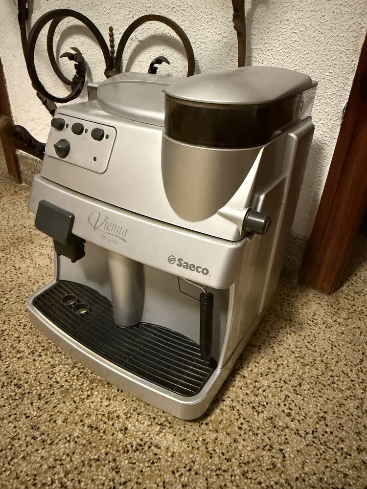 Máquina de café Saeco