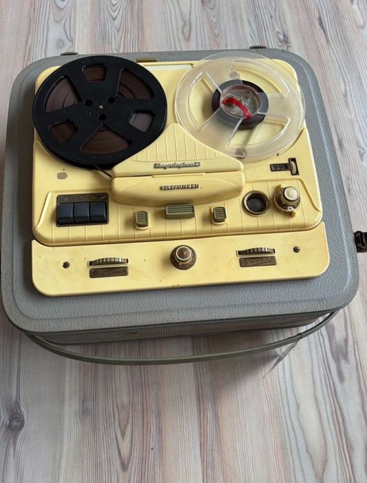 Magnetofon szpulowy telefunken