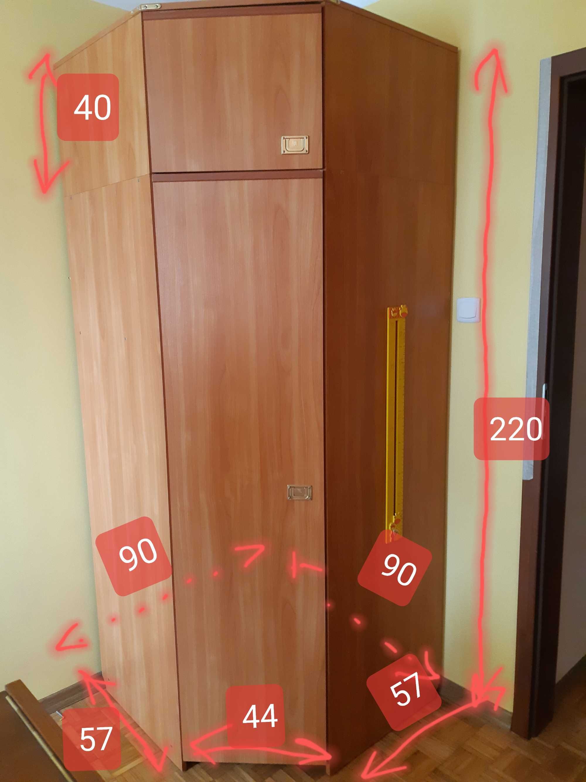 Narożna pojemna szafa VOX w dobrym stanie